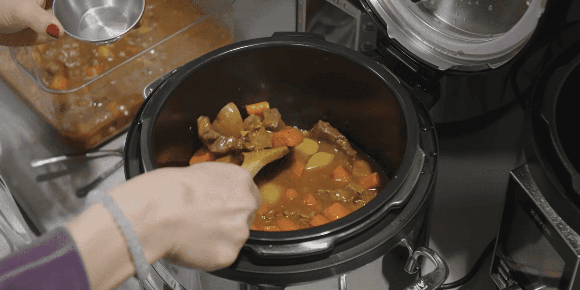 Мультиварка - приготування їжі